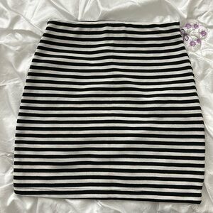 Striped mini skirt